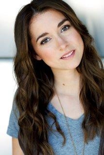 Melanie Recker