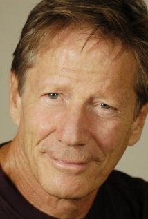 Peter Strauss