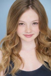 Natalie Alyn Lind
