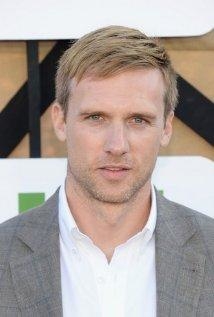 Teddy Sears