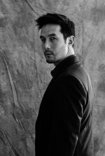 Darren E. Scott
