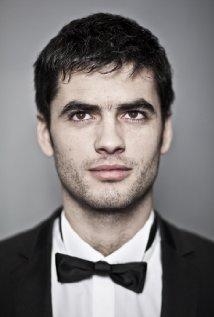 Nik Xhelilaj