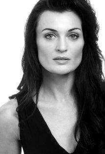 Lyne Renee