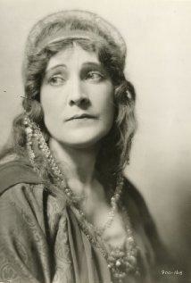 Claire McDowell