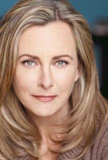 Laura DeCarteret
