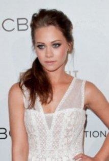 Amanda Leighton