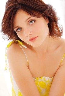 Laura Howard