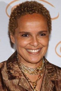 Shari Belafonte