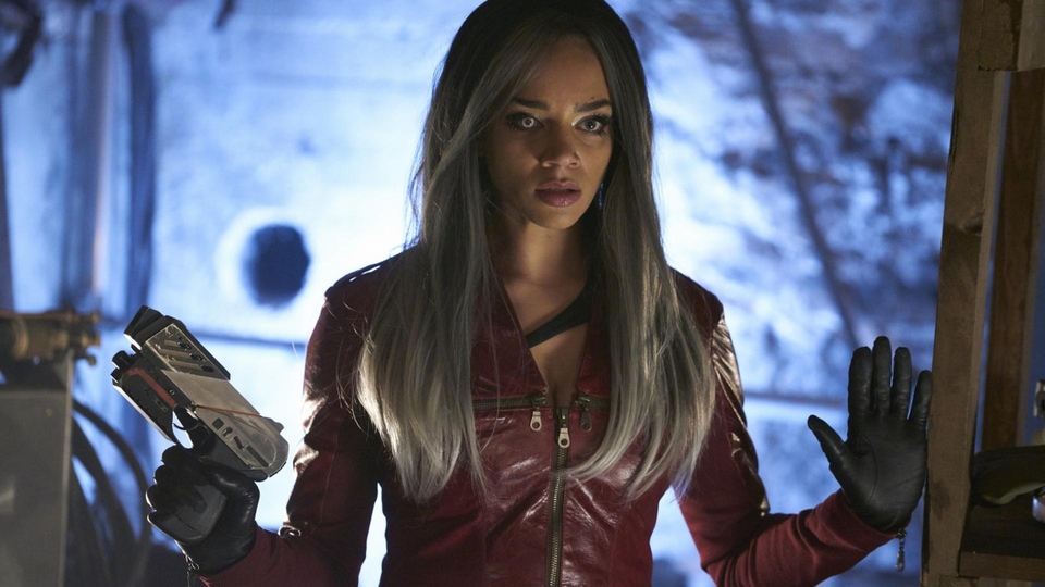 Hannah John-Kamen - Bangarang