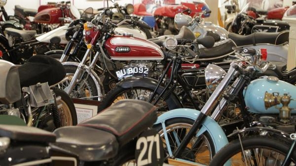Motospektakularno
