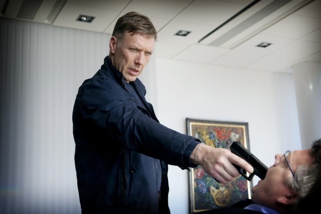 Mikael Persbrandt - Hamilton: V zájmu státu
