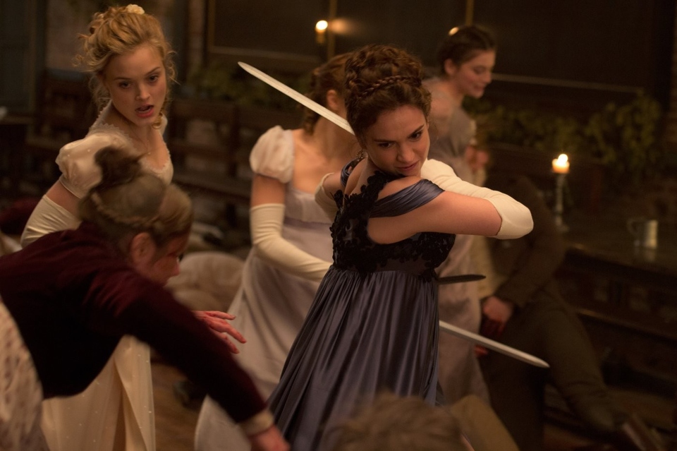 Lily James - Pýcha, předsudek a zombie