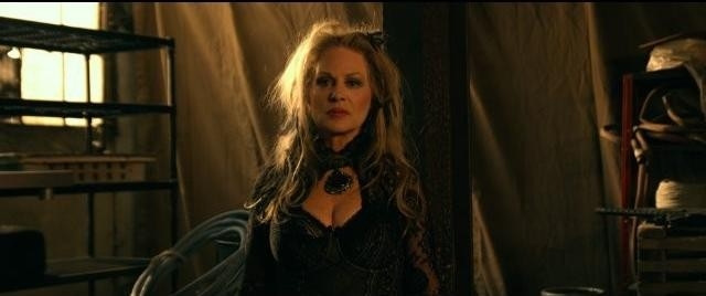 Beverly D'Angelo - Bounty Killer