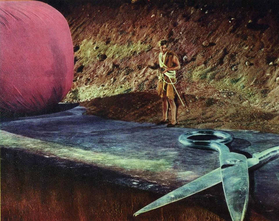 Grant Williams - The Incredible Shrinking Man