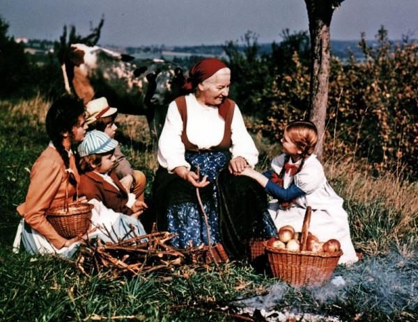 Babička
