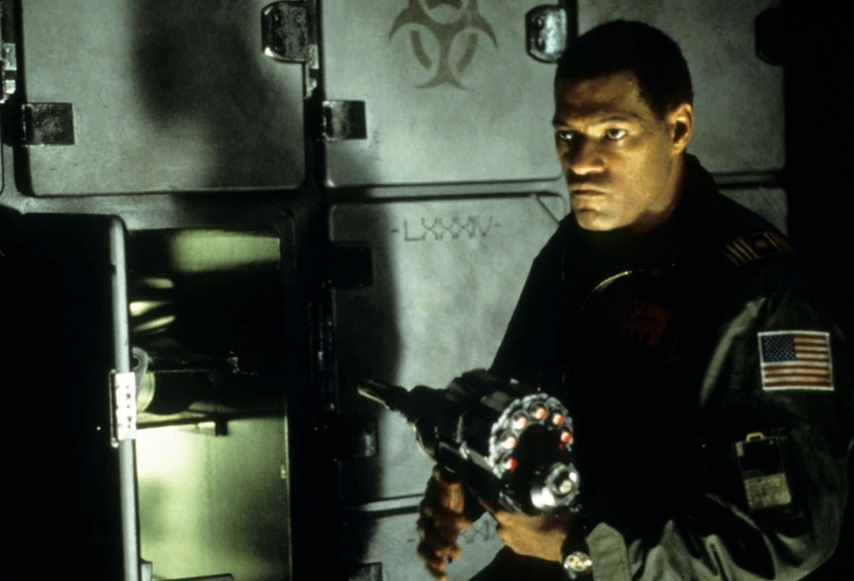 Laurence Fishburne - Horizont události