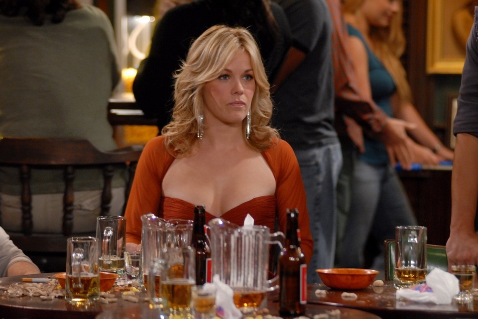 Andrea Anders - The Class Goes to a Bar