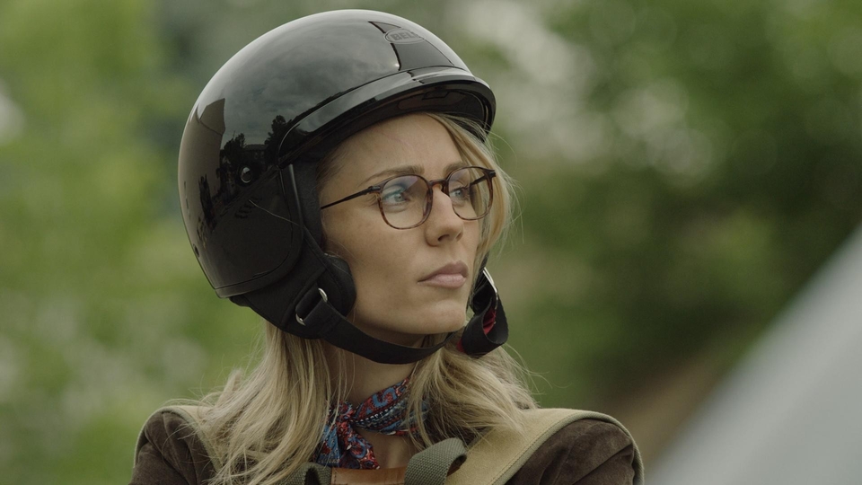 Laura Vandervoort - Rabid 2