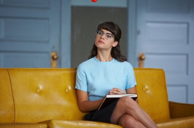 Lyndsy Fonseca - Oddział