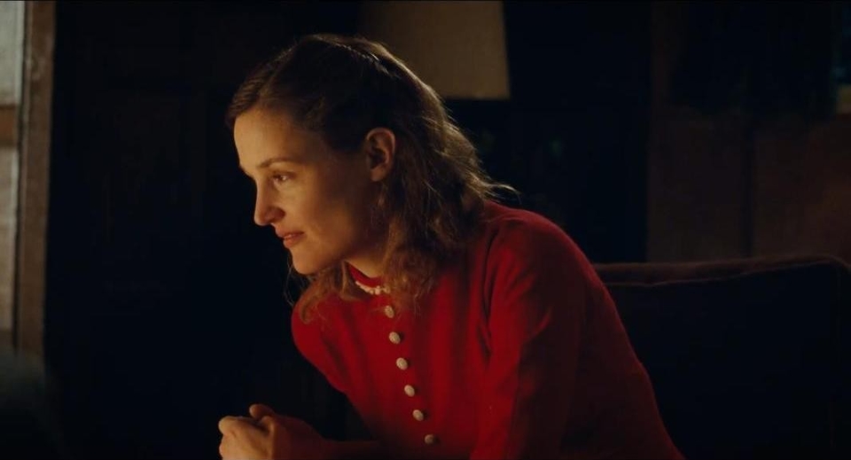 Camilla Rutherford - Phantom Thread