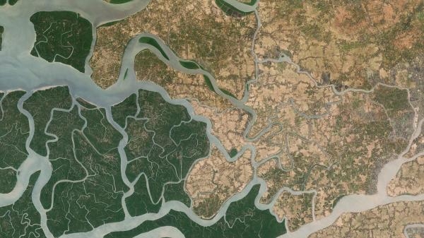 Zemlja - Godina iz orbite