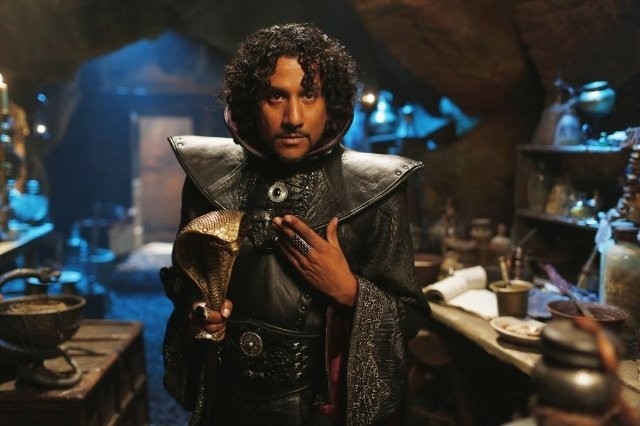 Naveen Andrews - I/2