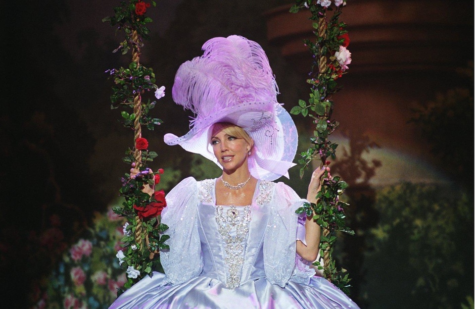 Heather Locklear - Looney Tunes znowu w akcji
