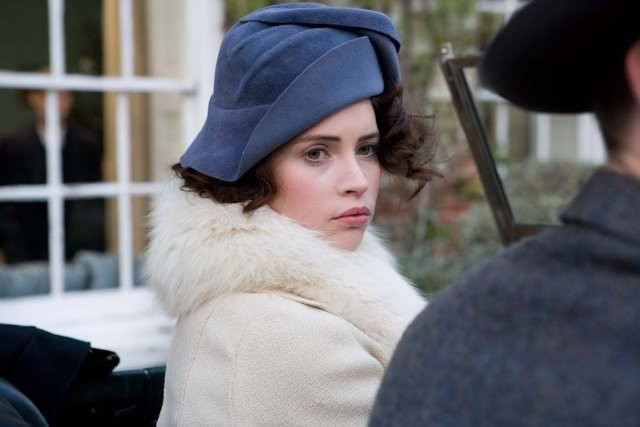 Felicity Jones - Počasí jako malované
