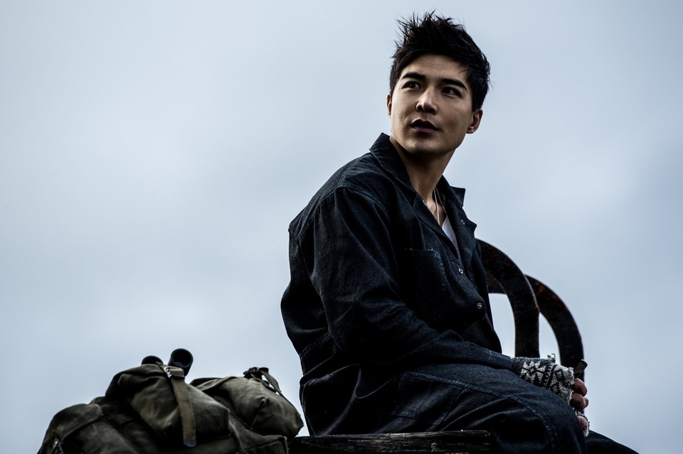 Ludi Lin - Shirt