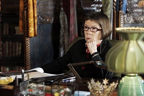 Linda Hunt - Porucha