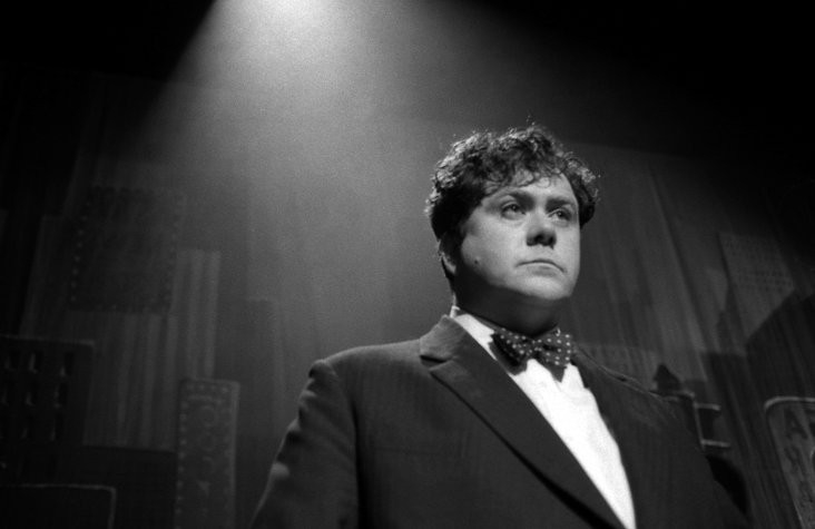 Celyn Jones - Rozzářit hvězdy