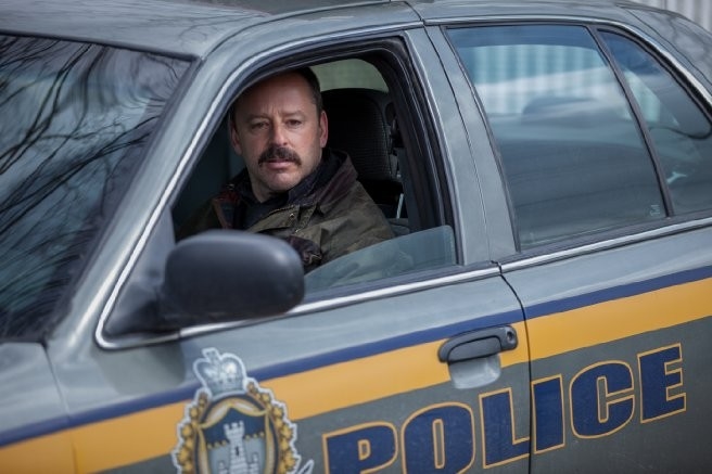 Gil Bellows - The Calling