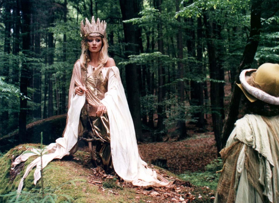 Česká republika: the best fairy tales from year 1998 online