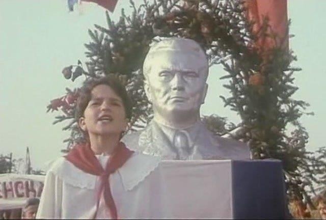 Film Tri karte za Holivud