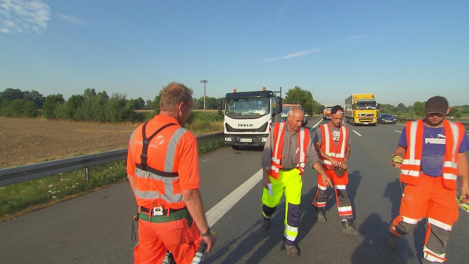 Serije  Autocesta A2