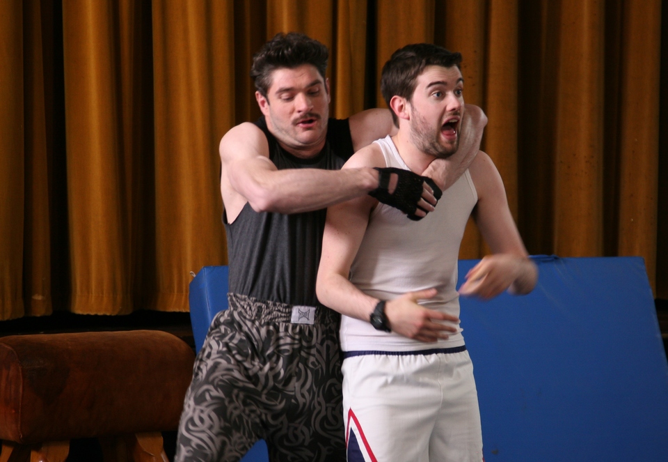 Jack Whitehall - Mizerná výchova