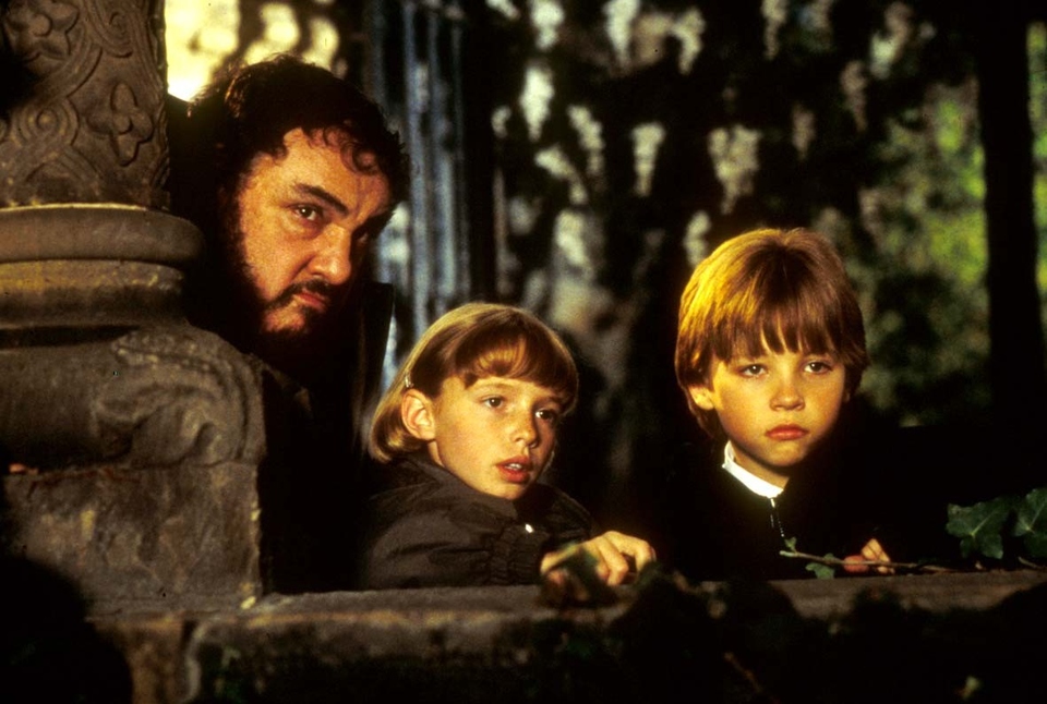 John Rhys-Davies - Au pair aneb Slečna na hlídání