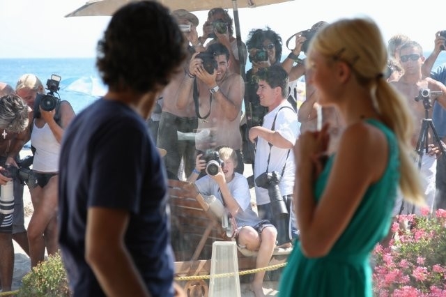 Adrian Grenier - Teenage Paparazzo