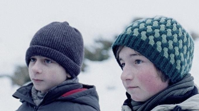 Film Příliš mladá noc