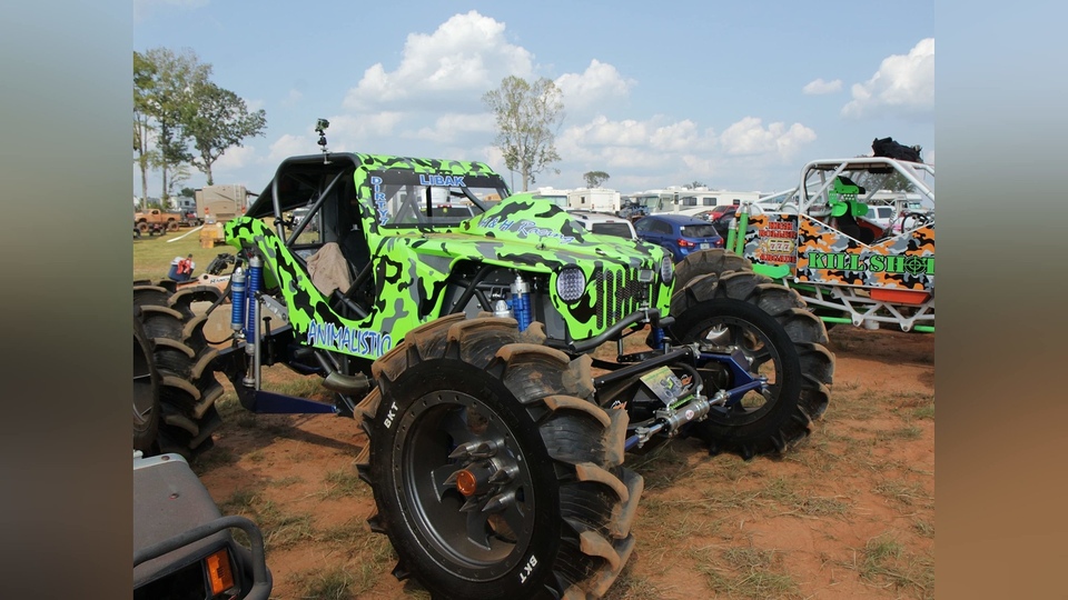 Dokument Řidiči zablácených náklaďáků