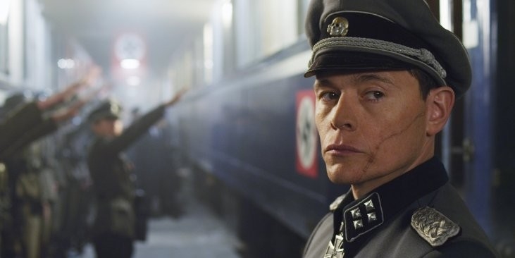 Burn Gorman - Skleněný dům