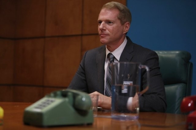 Noah Emmerich - The Oath