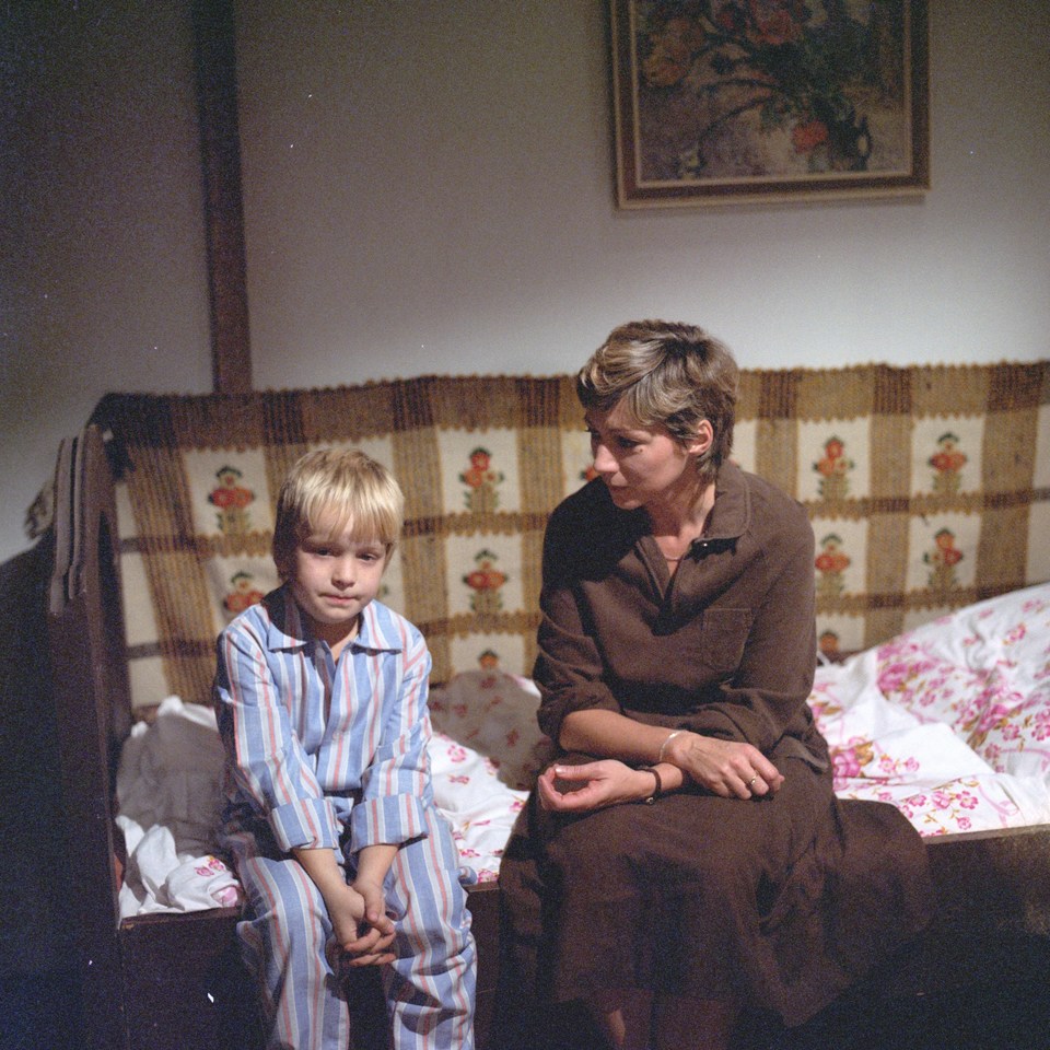 Film Cizí lidé