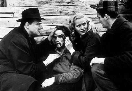 Die Faust im Nacken