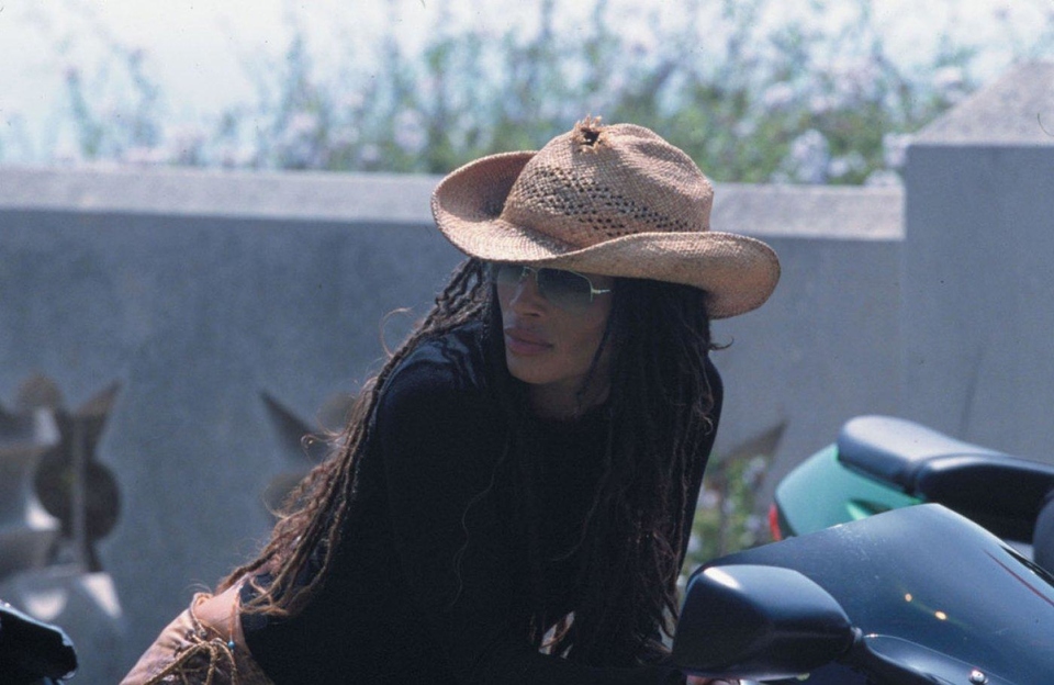 Lisa Bonet - Pokonaj najszybszego