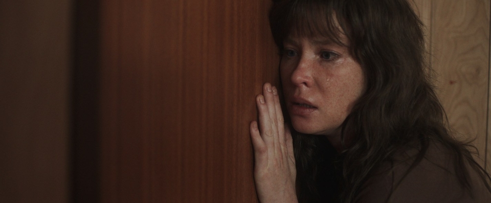 Emma Booth - Hounds of Love