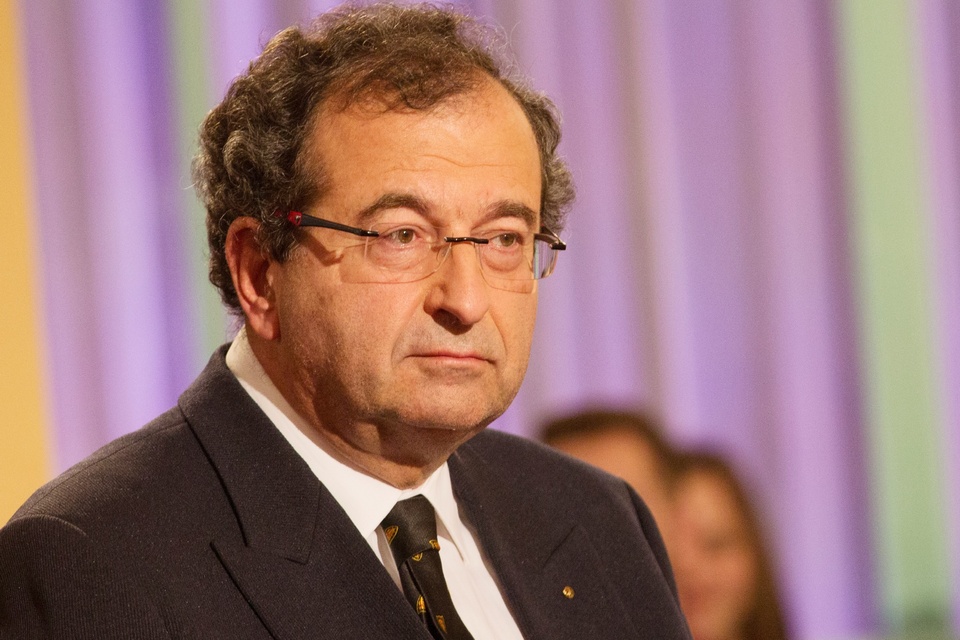 Dokument Cyril Höschl: Žít pro druhé