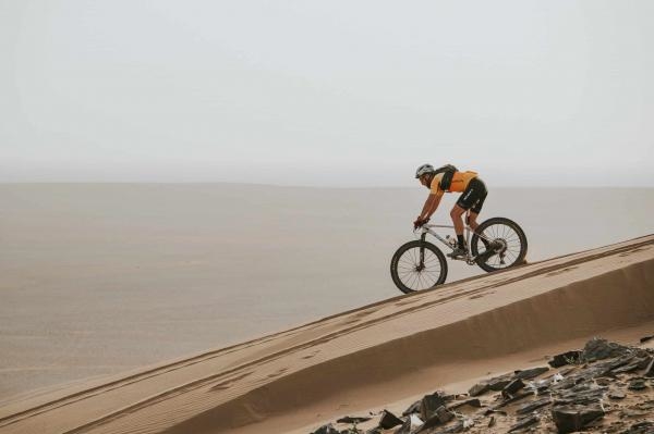 TITAN DESERT SERIES