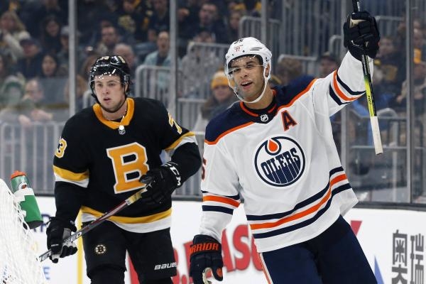 NHL Classic games: Boston Bruins - Edmonton Oilers