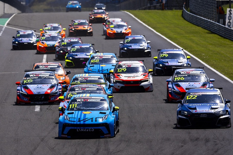 Cestovní vozy: TCR World Tour v&nbsp;Le Castellet